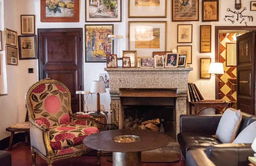 Hostal De La Placa - Hotel Boutique-1